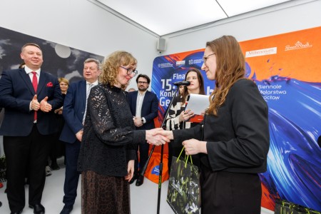 Click to zoom the picture.